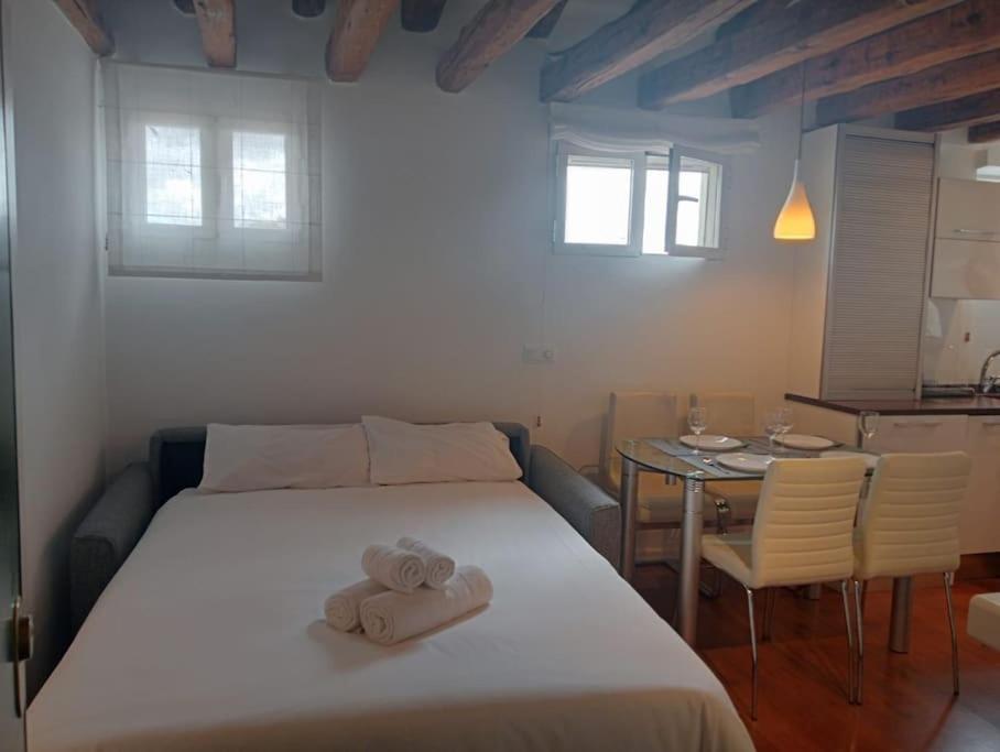 Emblematic Flat In Madrid Central - Arenal Eksteriør bilde